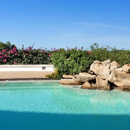 Beautiful Il Giardino Degli Oleandri One Bedroom Sleeps Two Num0842 * Liscia di Vacca