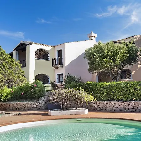 Beautiful Il Giardino Degli Oleandri One Bedroom Sleeps Two Num0842 Lejlighed *