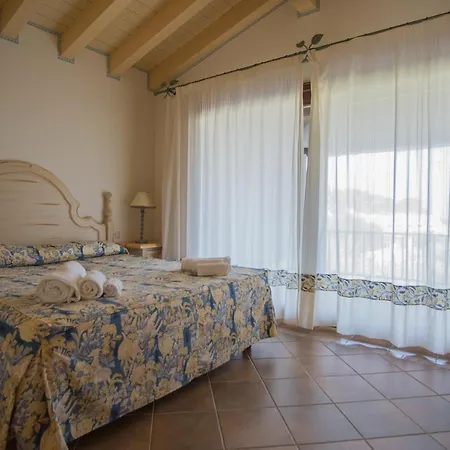 Apartamento Beautiful Il Giardino Degli Oleandri One Bedroom Sleeps Two Num0842 *