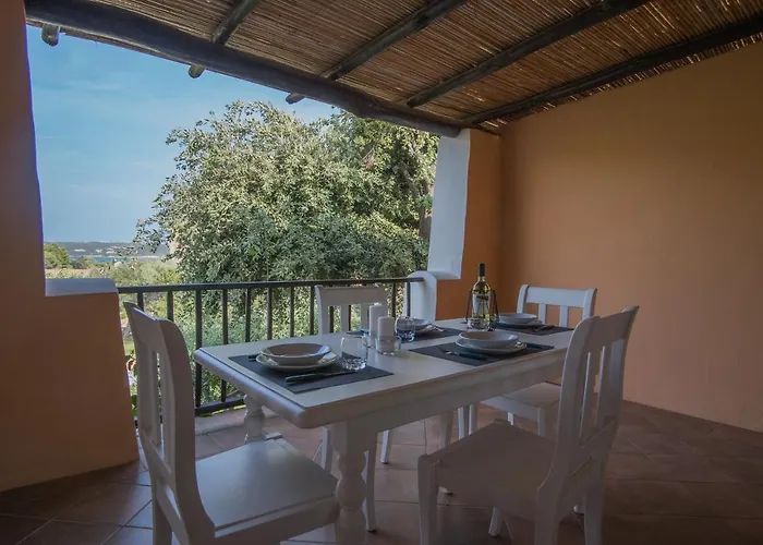 Beautiful Il Giardino Degli Oleandri One Bedroom Sleeps Two Num0842 Liscia di Vacca
